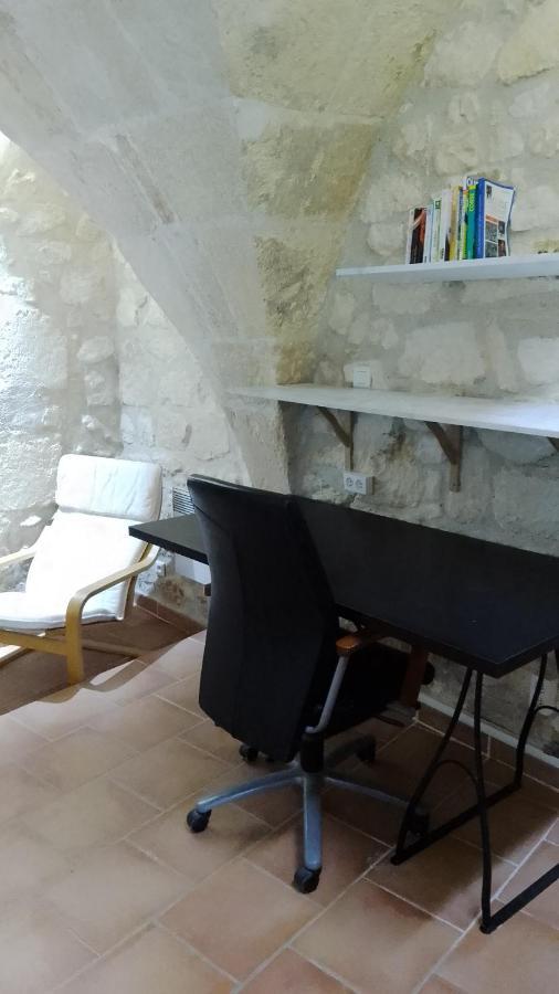 Maison Troglodyte En Provence 퐁비에이유 외부 사진