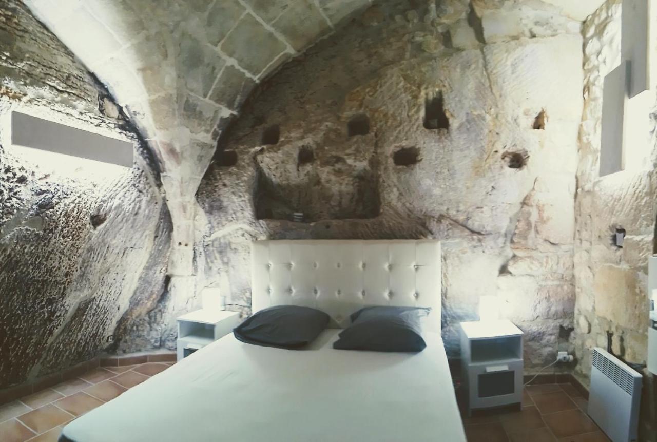 Maison Troglodyte En Provence 퐁비에이유 외부 사진